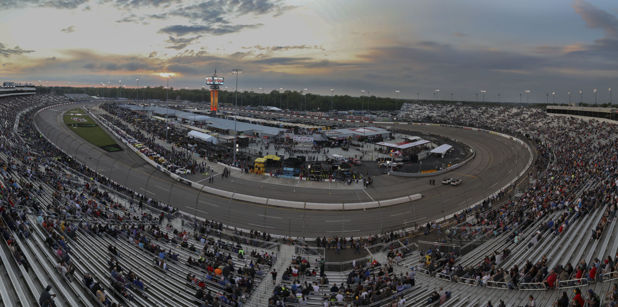 Toyota Owners 400 at Richmond Raceway